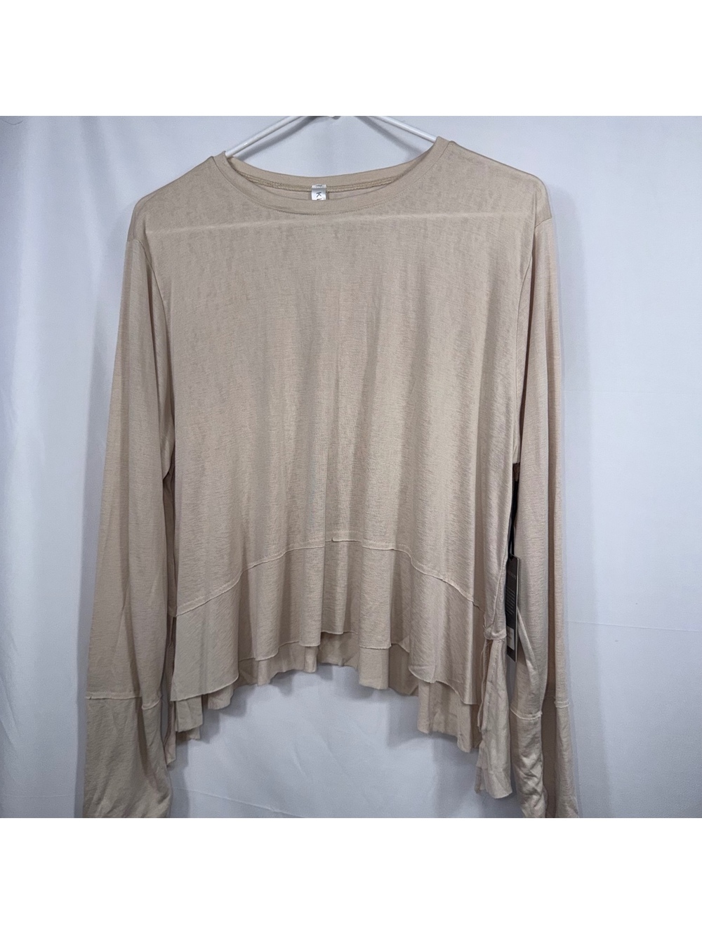 Kimberly C Sand Layered Hi-Low Top L NWT